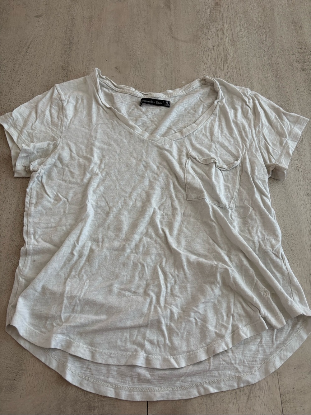 Abercrombie & Fitch White V-Neck Pocket Tee - Lightweight Casual